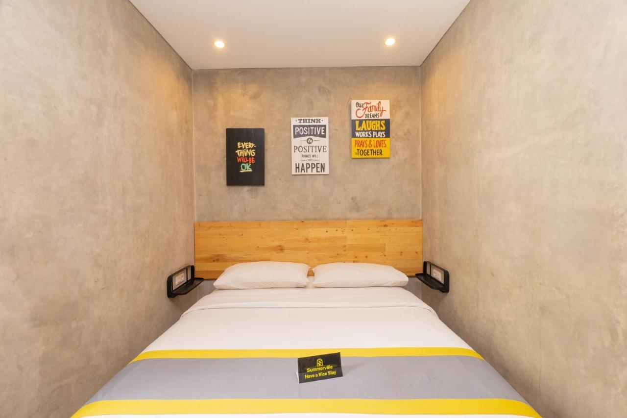 Hotel Summerville Majalengka Kültér fotó